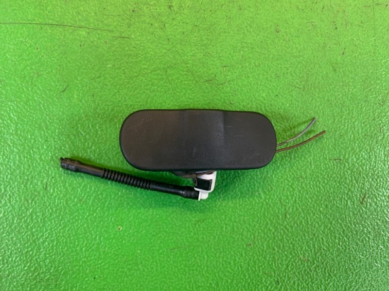 Форсунка омывателя лобового стекла передняя левая AUDI A4 2010 8K5 CDN 8T0955987B контрактная