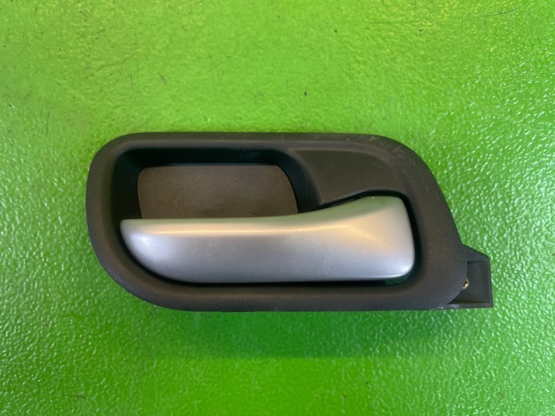 Запчасть ручка двери внутренняя передняя правая HONDA ACCORD 2003 CL7 K20A 72120-SEA-J61ZA контрактная Ручка двери внутренняя передняя правая HONDA ACCORD 2003 CL7 K20A 72120-SEA-J61ZA контрактная