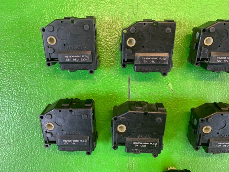 Сервопривод заслонок печки LS460 2017 USF46 1UR-FSE Сервопривод заслонок печки LS460 2017 USF46 1UR-FSE