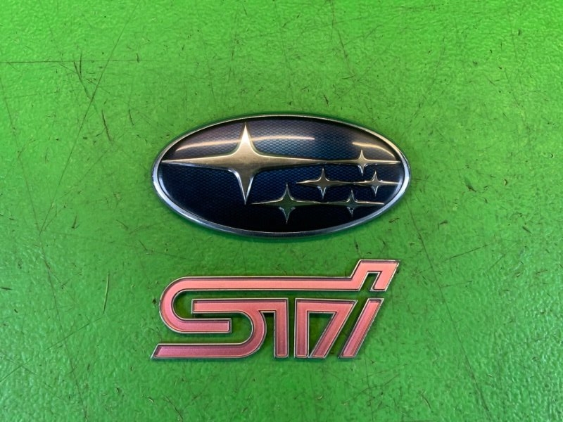 Эмблема SUBARU IMPREZA WRX STI 2009 GRF EJ257 контрактная