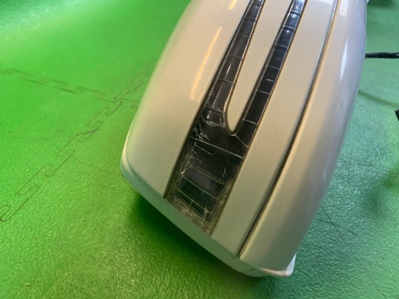 Зеркало переднее правое S500 W221 M273E55 Зеркало переднее правое S500 W221 M273E55