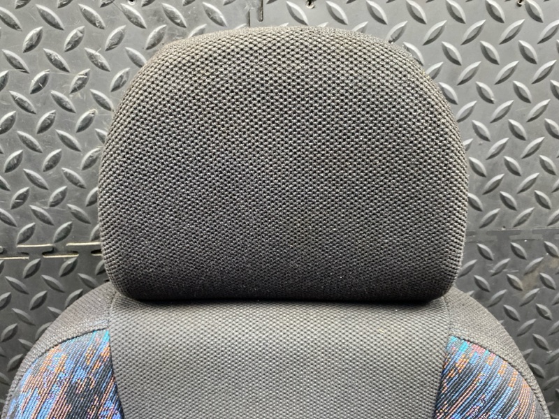 Сиденья комплект VEHICROSS 1997 UGS25 6VD1