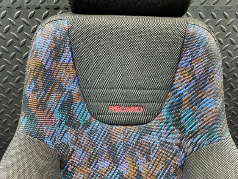 Сиденья комплект ISUZU VEHICROSS UGS25 6VD1