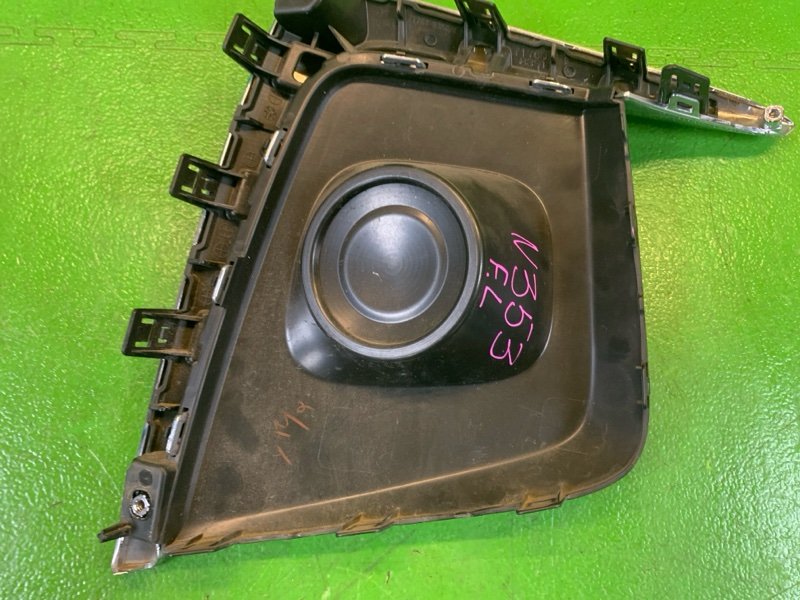 Рамка под туманки передняя левая SOLIO 2021 MA27S K12C