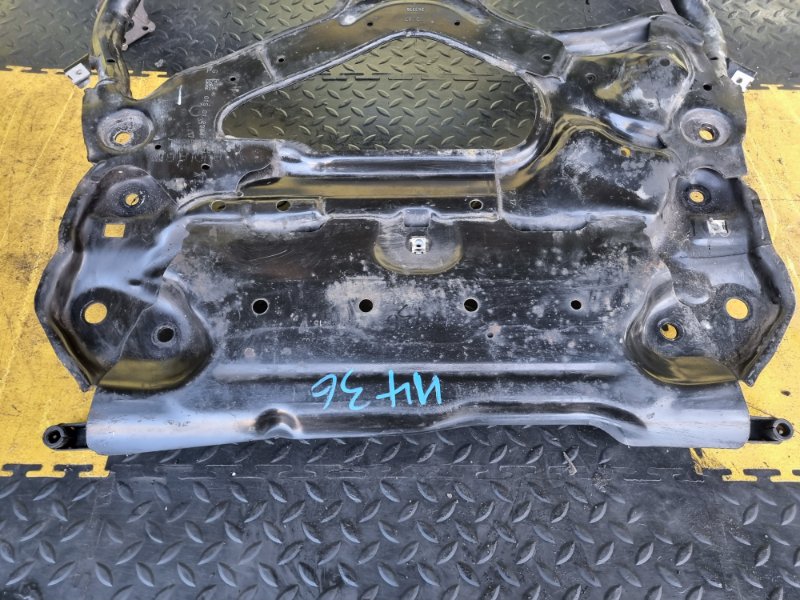 Балка под двс для AUDI A4 (B9) 8W2 CYRB, 8W2399347G, 8W2399347G 7 ракурс Балка под двс для AUDI A4 (B9) 8W2 CYRB, 8W2399347G, 8W2399347G 7 ракурс