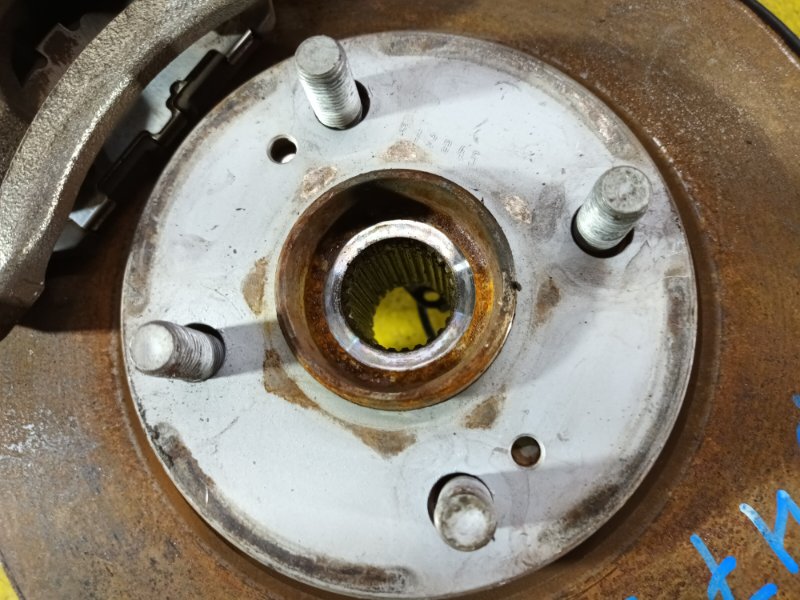 Ступица левая передняя для TOYOTA RAIZE A200A 1KR-VET, 43212-B1070 43212-B1070, 43502-B1050 47750-B1080, 43212-B1070 43212-B1070, 43502-B1050 47750-B1080 2 ракурс Ступица левая передняя для TOYOTA RAIZE A200A 1KR-VET, 43212-B1070 43212-B1070, 43502-B1050 47750-B1080, 43212-B1070 43212-B1070, 43502-B1050 47750-B1080 2 ракурс