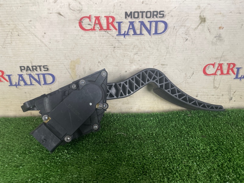 Педаль газа SsangYong Actyon New CK D20DTF Педаль газа SsangYong Actyon New CK D20DTF