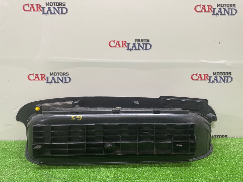 Накладка на порог салона правая Grand Starex H1