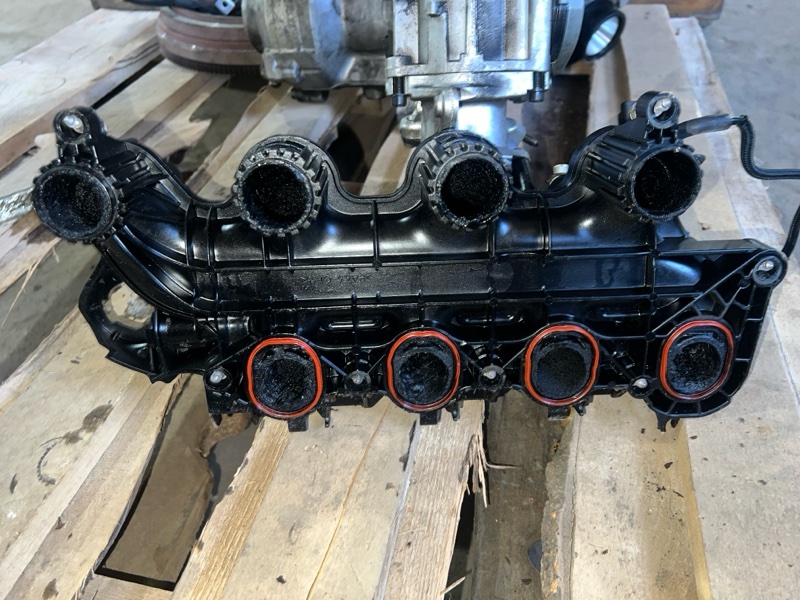 Коллектор впускной Citroen C-Crosser EP 4HN