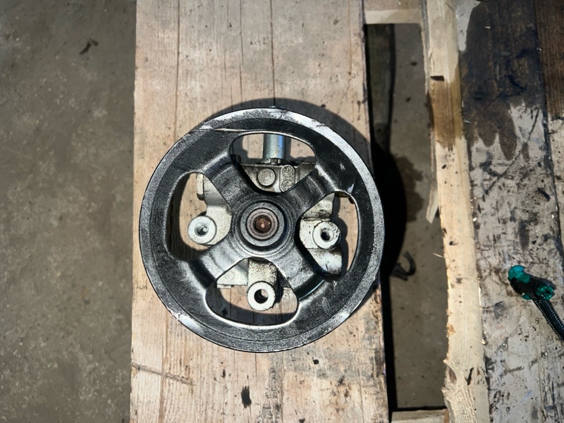 Насос гидроусилителя руля Citroen C-Crosser 2012 EP 4HN контрактная