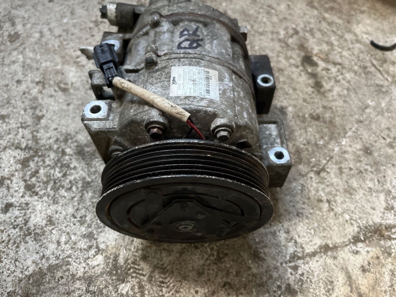 Компрессор кондиционера Nissan TEANA J32 QR25DE