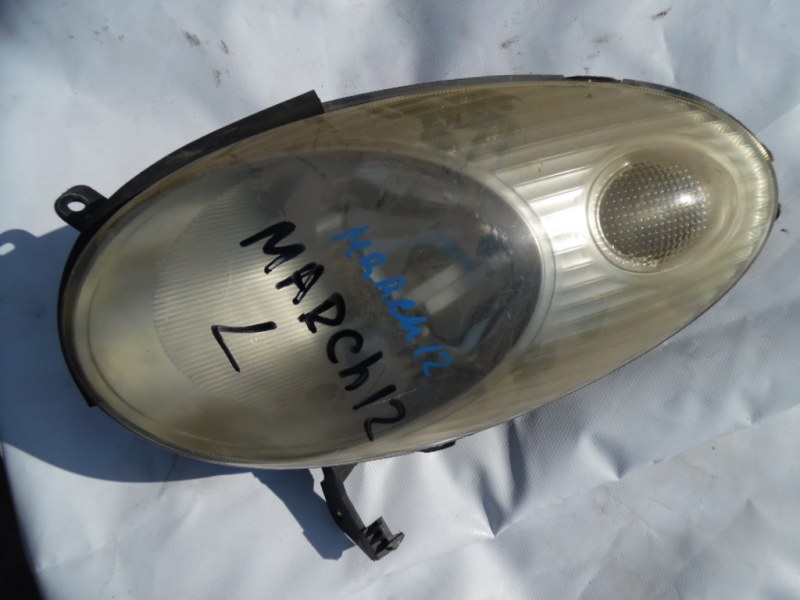 Фара Nissan March K12 передняя левая