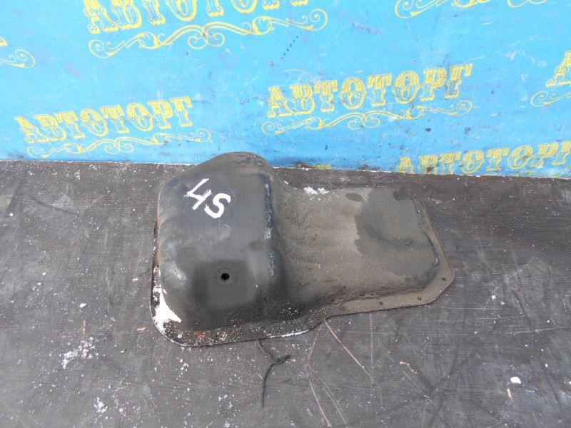 Поддон Toyota SV40 4S Поддон Toyota SV40 4S