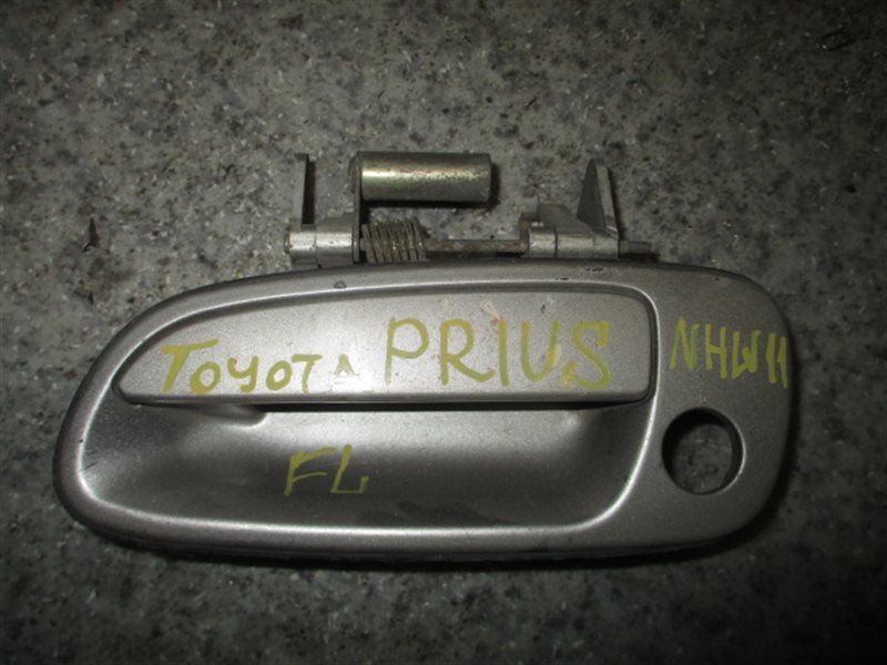 Ручка двери внешняя Toyota Prius NHW11 передняя левая