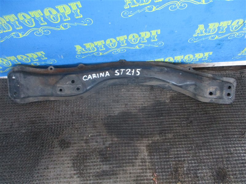 Балка продольная Toyota Carina ST215 передняя