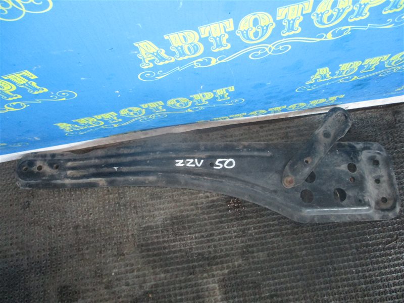 Балка продольная Toyota Vista Ardeo ZZV50 1ZZ передняя