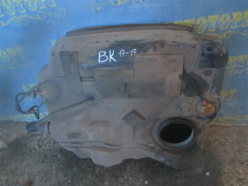 Бензобак Mazda Axela BK ZY-VE 2004