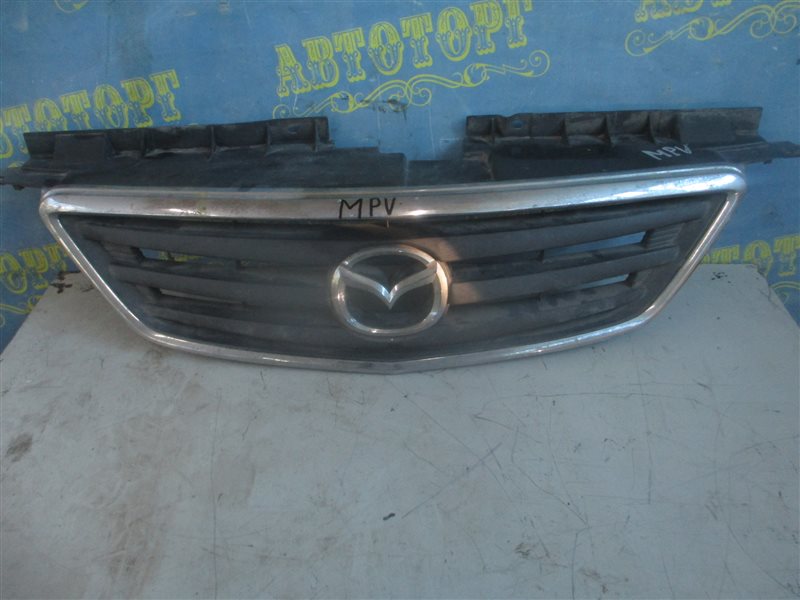 Решетка радиатора Mazda Mpv LW5W