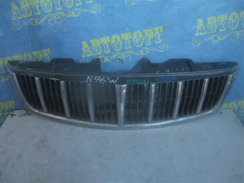 Решетка радиатора Mitsubishi Grandis N96W