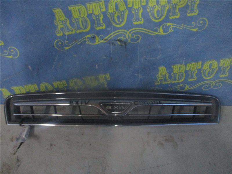 Решетка радиатора Toyota Corona Exiv ST200