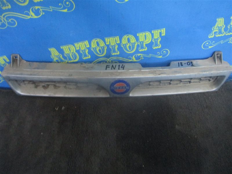 Решетка радиатора Nissan Pulsar FN14 GA15 1992