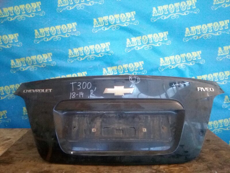 Крышка багажника Chevrolet Aveo T300 F16D4 2012