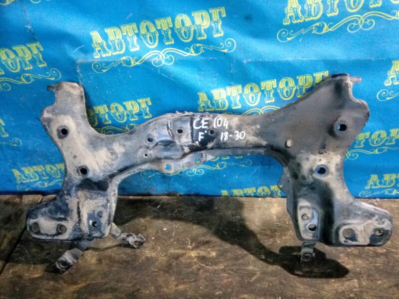 Балка Toyota Sprinter CE104 2C 2000 передняя