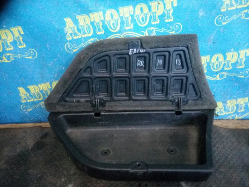 Ящик под инструменты Mitsubishi Legnum EA1W 4G93 1998 задний правый