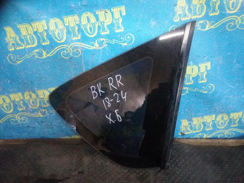 Стекло багажника Mazda 3 BK Z6 2006 заднее правое