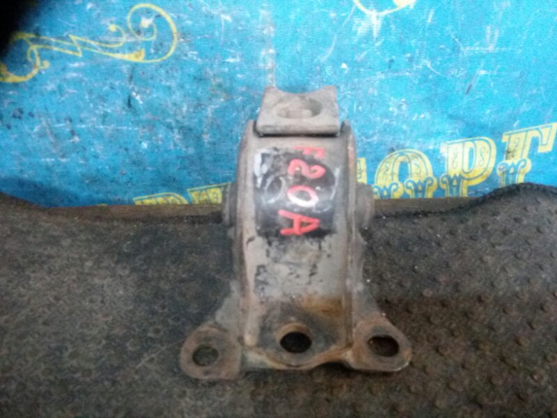 Подушка двигателя Honda Odyssey RA6 F23A передняя правая