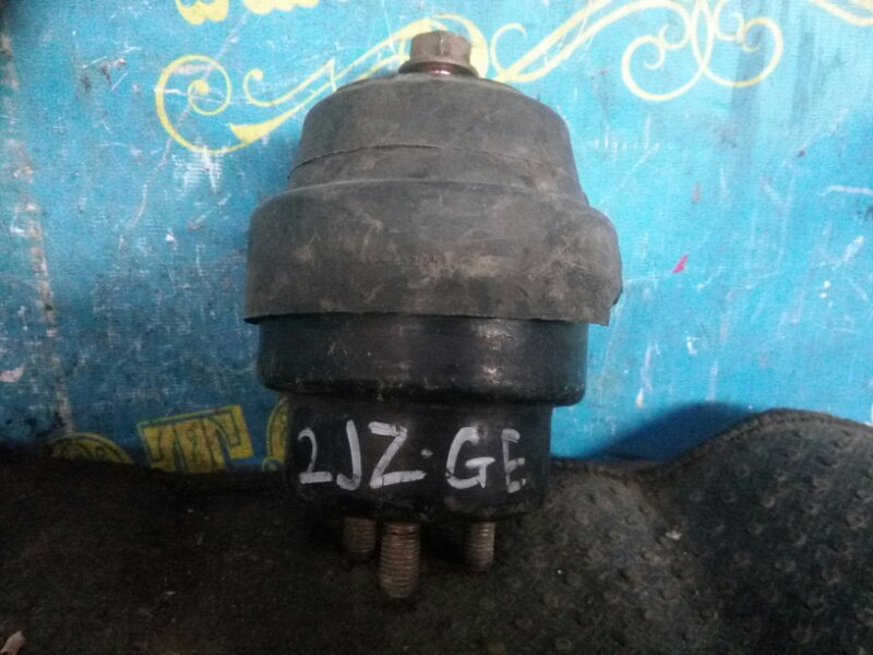 Подушка двигателя Toyota Crown JZS143 2JZGE