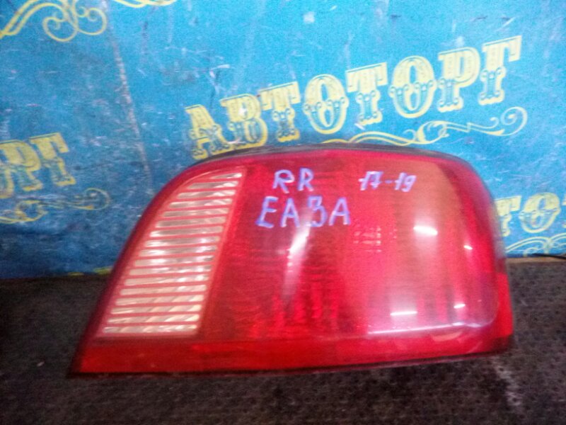 Стоп сигнал Mitsubishi Galant EA3A 4G64 2002 задний правый
