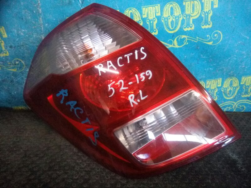 Стоп сигнал Toyota Ractis NCP100 1NZ задний левый