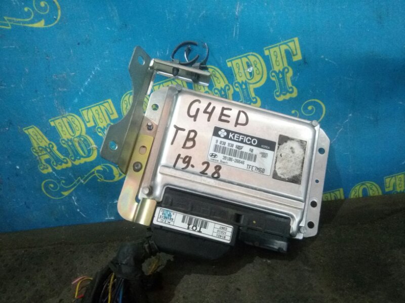 Блок управления двс Hyundai Getz TB G4ED 2004