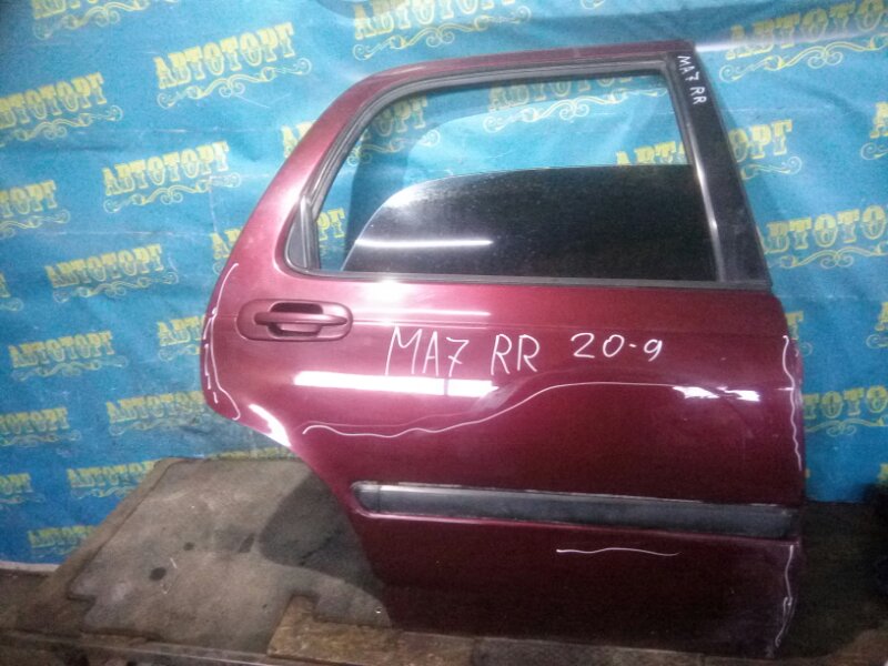 Дверь Honda Domani MA7 D15B 1996 задняя правая