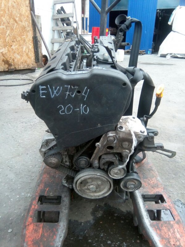 Двигатель Peugeot 406 8B EW7J4 2004