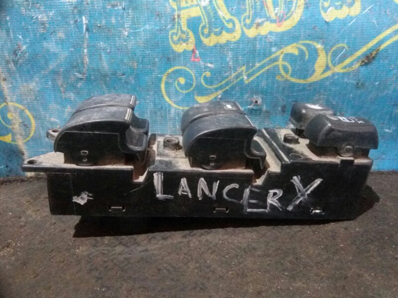 Блок упр. стеклоподьемниками Mitsubishi Lancer X CY2A 4A91 2008 передний левый
