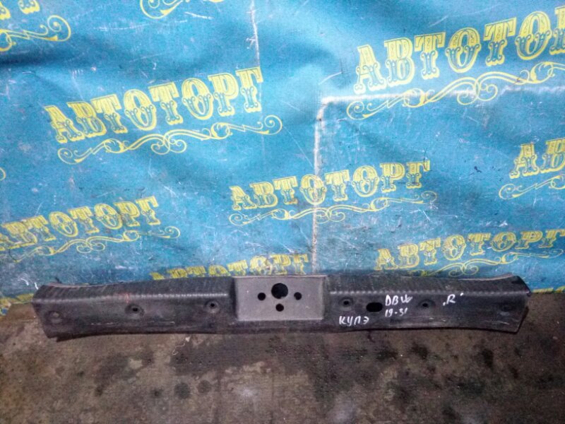 Накладка замка багажника Ford Focus DBW EYDC 1998