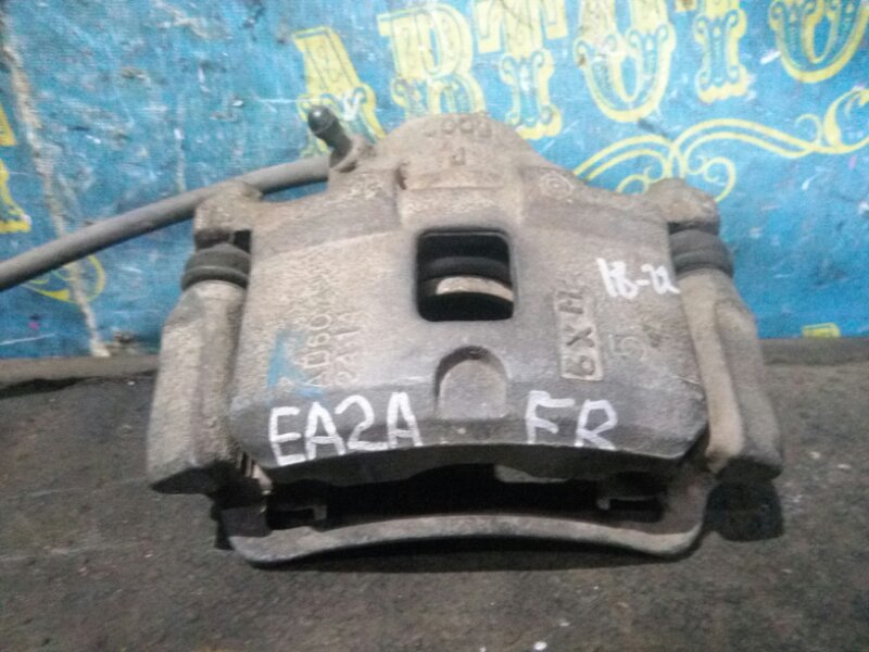 Суппорт Mitsubishi Galant EA2A 4G63 1997 передний правый