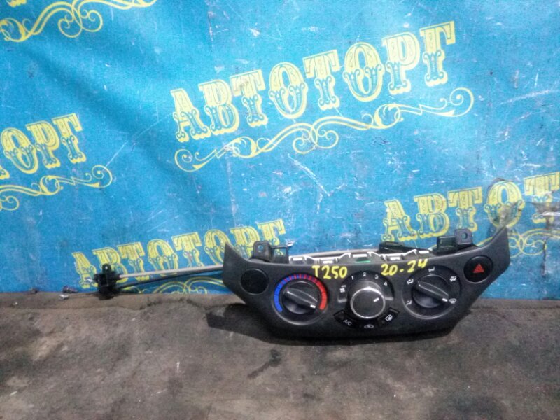 Блок управления климат-контролем Chevrolet Aveo T250 B12D1 2009