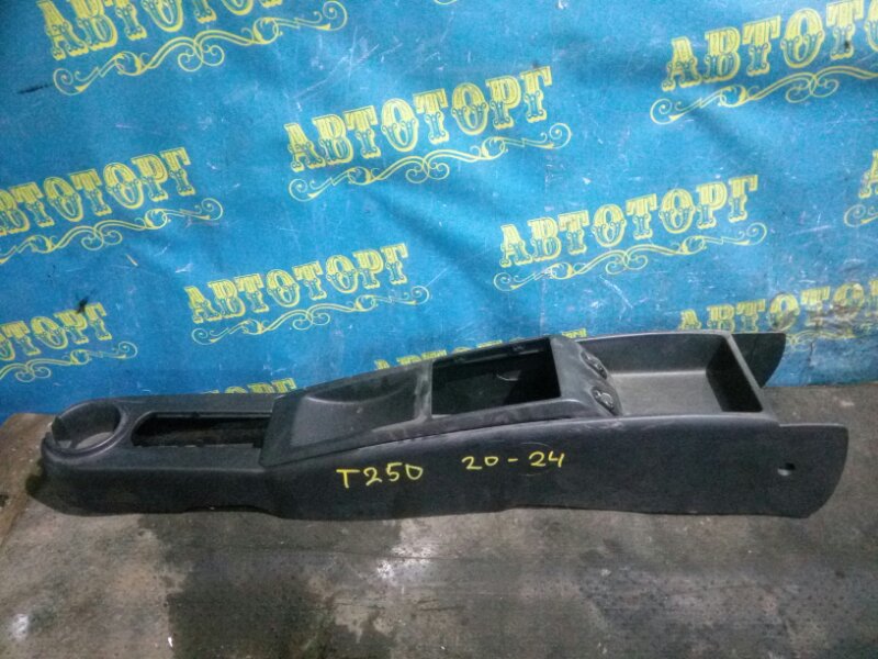 Бардачок между сиденьями Chevrolet Aveo T250 B12D1 2009