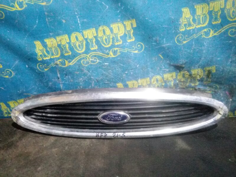 Решетка радиатора Ford Mondeo BFP NGA 1997