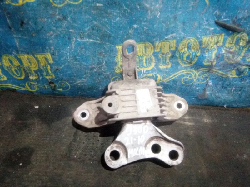 Подушка двигателя Chevrolet Cruze J300 F18D4 2010