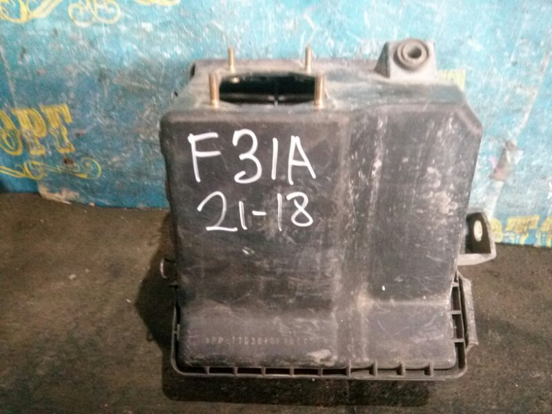 Корпус воздушного фильтра Mitsubishi Diamante F31A 6G73 1995