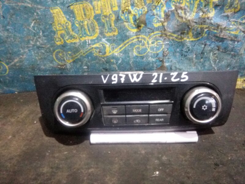 Блок управления климат-контролем Mitsubishi Pajero V97W 6G75 2007