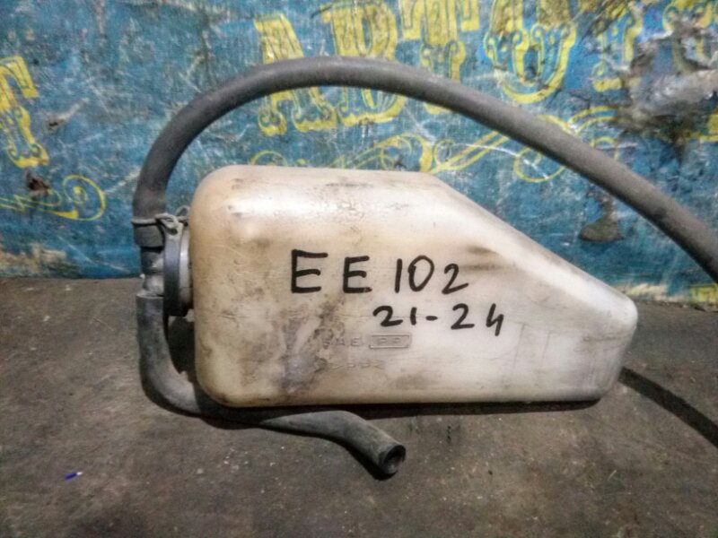 Бачок расширительный Toyota Sprinter EE102 4E 1994