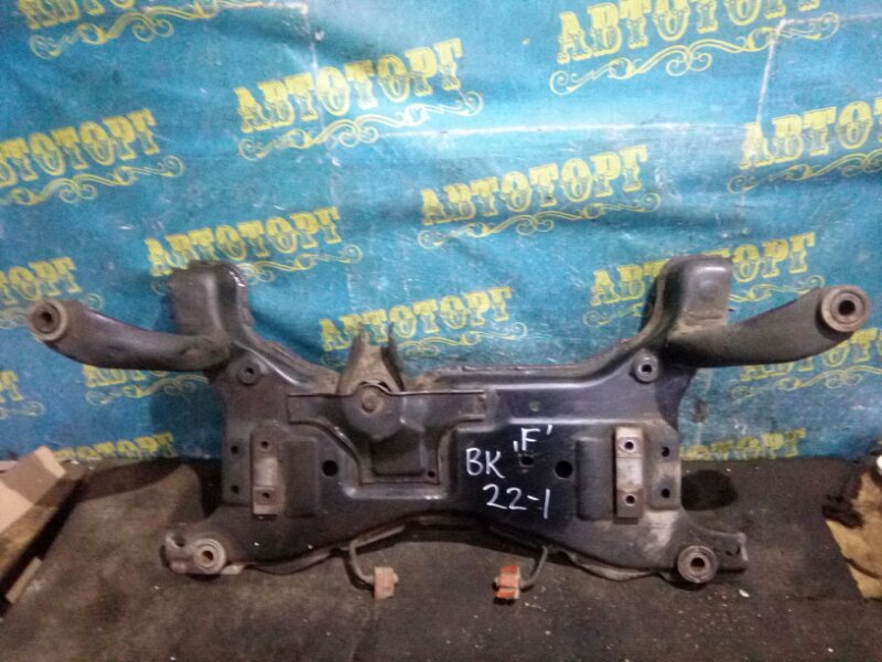 Балка Mazda 3 BK Z6 2004 передняя