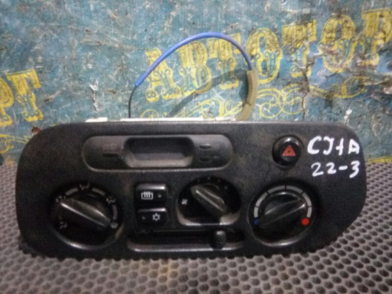Блок управления климат-контролем Mitsubishi Mirage CJ1A 4G13 1999