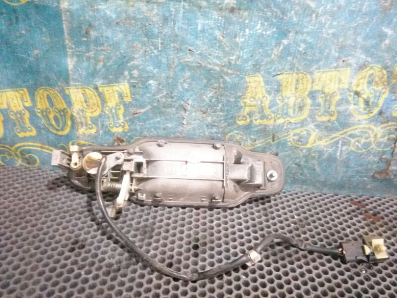 Ручка двери Chevrolet Aveo T300 F16D4 передняя правая