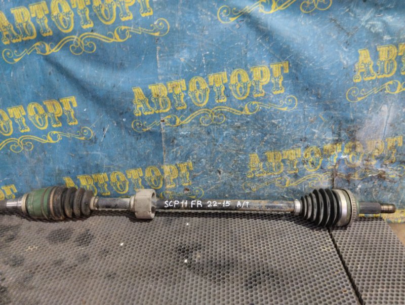 Привод Toyota Platz SCP11 1SZ 2000 передний правый